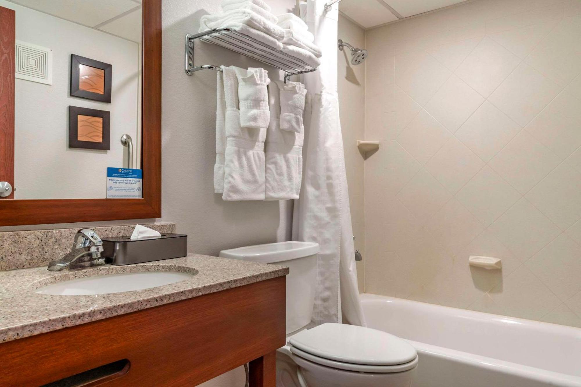 Comfort Inn University Amherst Eksteriør bilde